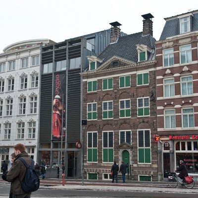 Rembrandthuis n'est autre que le Musée de la Maison de Rembrandt, célèbre peintre néerlandais du XVIIe siècle.