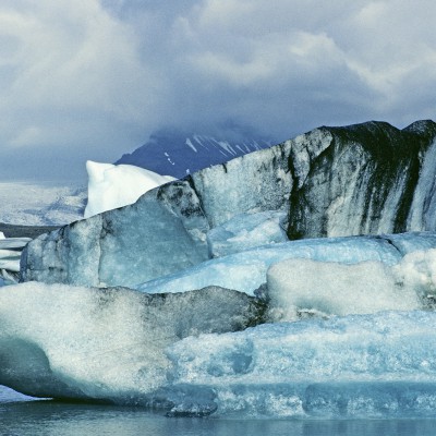 Lacs proglaciaires au sud du glacier Vatnajökull en Islande