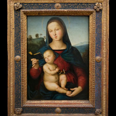 La Madone Solly (1500-1504) est une peinture religieuse de Raphaël. Le tableau est actuellement exposé à la Gemäldegalerie de Berlin.