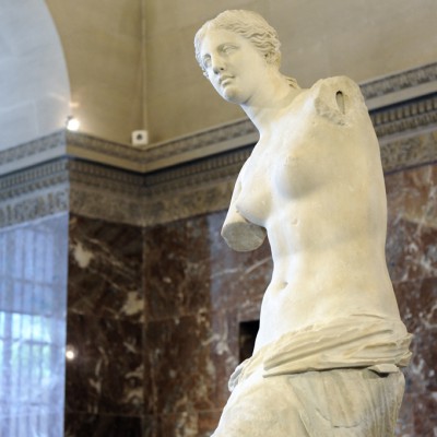 Aphrodite dite « Vénus de Milo » Grèce, Archipel des Cyclades, 130-100 av. J.-C., marbre de Paros
