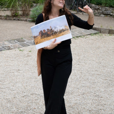 Une visite guidée unique. Les conférenciers, passionnés et érudits, vous emmènent à travers les salles du château.