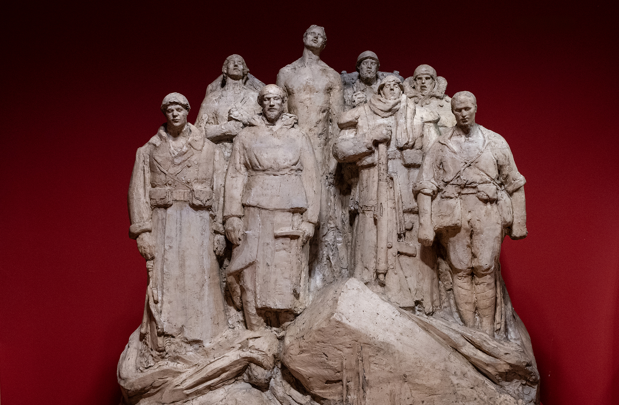 Les Fantômes (1922- 23).Plâtre original  (musée PLandowski)